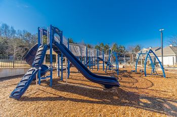 Dominium-Sycamore Ridge-Playground